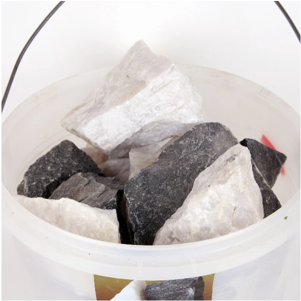 Камень для бани ЭкоМИКС Дуэт: Кварц колотый 10 кг Долерит колотый 10 кг купить за 1 790 руб.